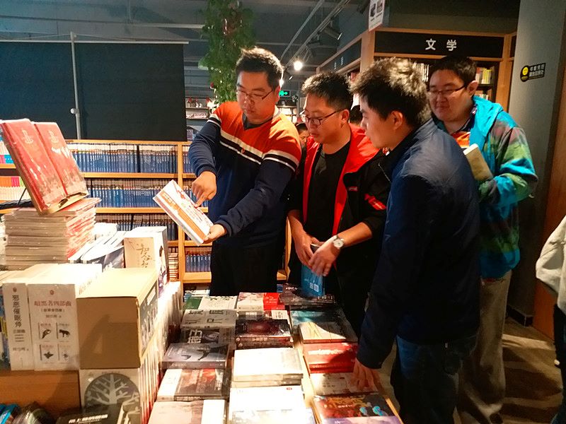 1556013395460401.jpg 4.jpg