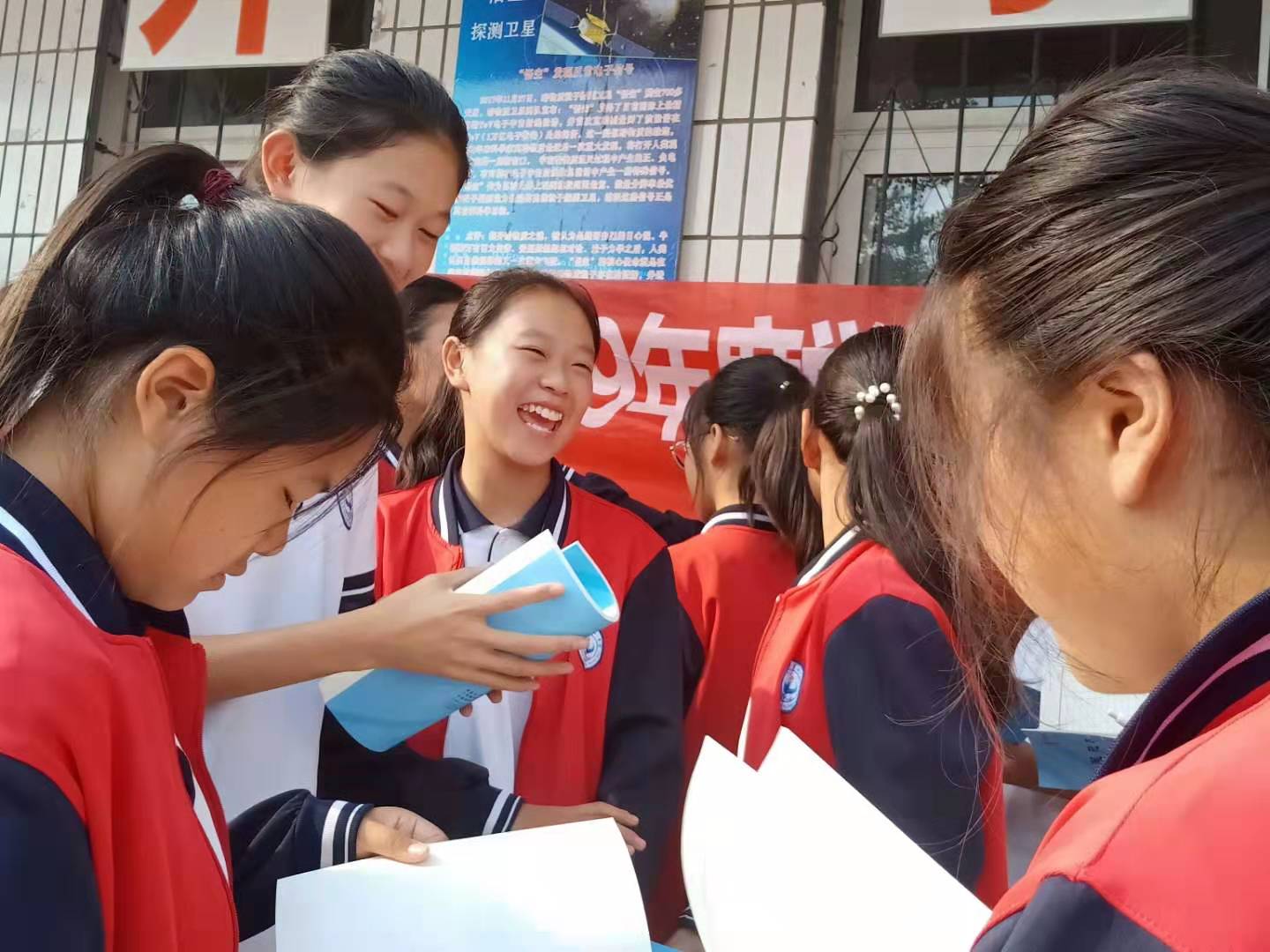 1567678233554411.jpg 1567678233554411.jpg